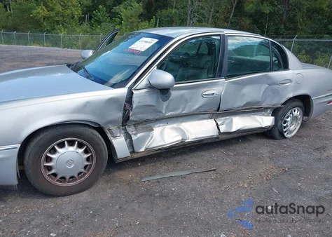 1998 Buick Park Avenue из США, поврежденный, VIN 1G4CW52K4W4625067